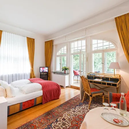 Parkhotel Atlantic Отель 3*